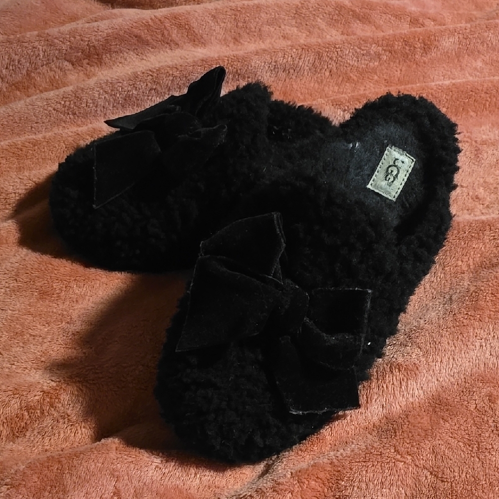 UGG Black Fuzzy Slippers with Bow